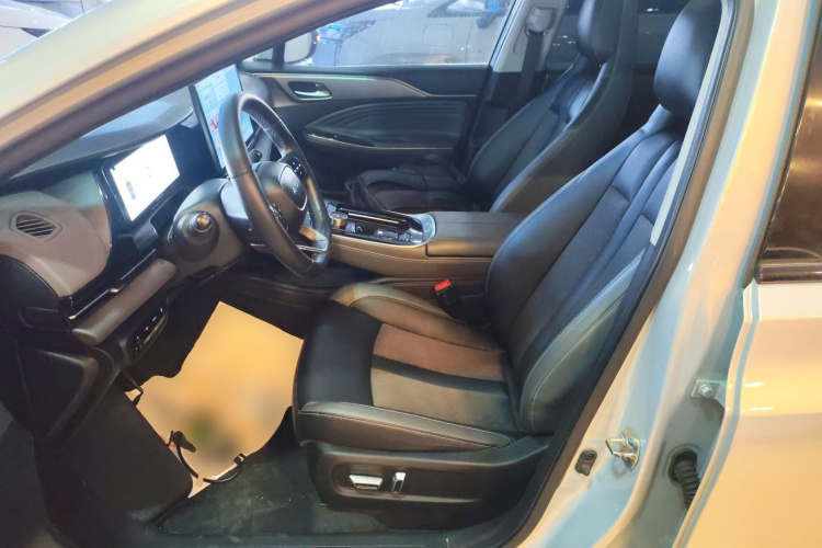 埃安 AION S Plus 2023款 70 智领版 磷酸铁锂局部细节19