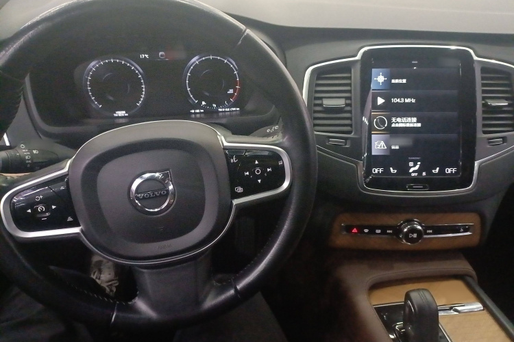 沃尔沃XC90 2021款 B5 智行豪华版 5座中控内饰7003