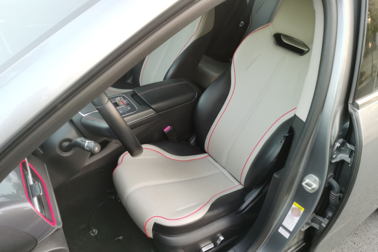 比亚迪 驱逐舰05 2022款 DM-i 55KM 豪华型局部细节19