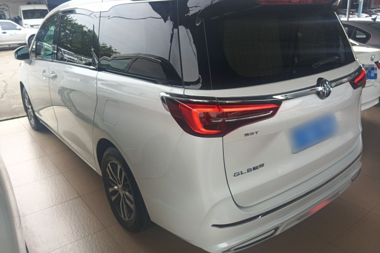 别克GL8 2021款 ES陆尊 653T 舒适型车身外观4