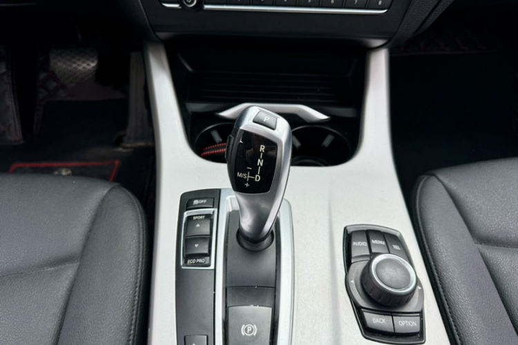 宝马X3(进口) 2016款 sDrive20i中控内饰7002