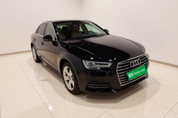 奥迪A4L 2018款 30周年年型 40 TFSI 进取型车身外观3