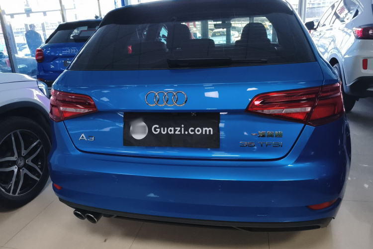 奥迪A3 2017款 Sportback 35 TFSI 进取型车身外观6