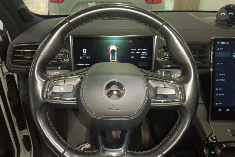 蔚来EC6 2020款 605KM 运动版中控内饰13