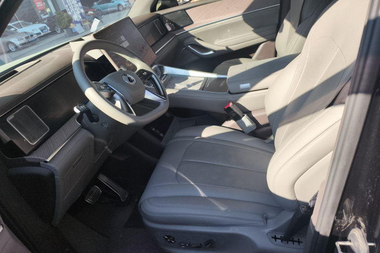 腾势N9 2025款 旗舰型局部细节19