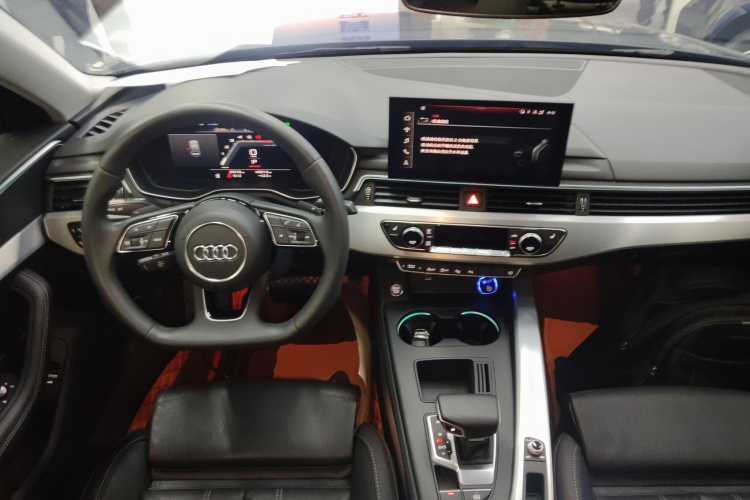 奥迪A4L 2020款 40 TFSI 时尚动感型中控内饰7002