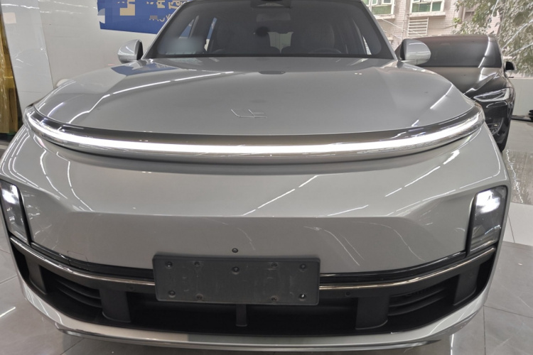 理想汽车 理想L9 2022款 Max车身外观2