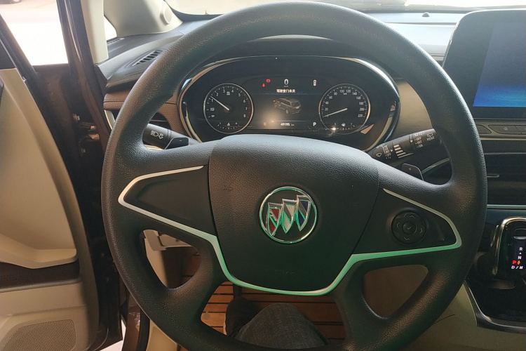 别克GL8 2021款 陆上公务舱 652T 舒适型局部细节13