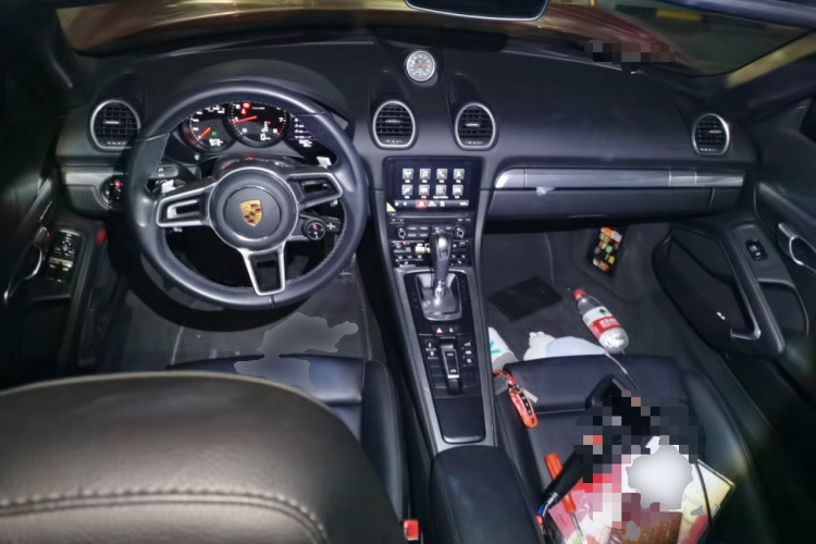 保时捷718 2022款 Boxster 2.0T中控内饰12