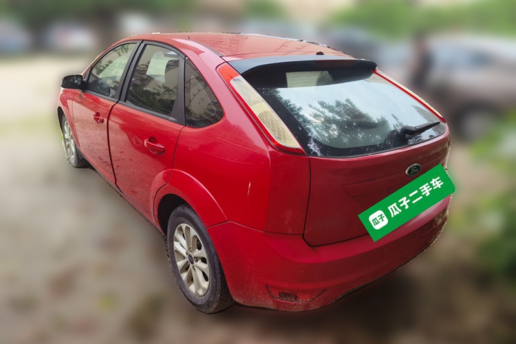 福特 福克斯 2013款 两厢经典 1.8L 自动基本型车身外观6003