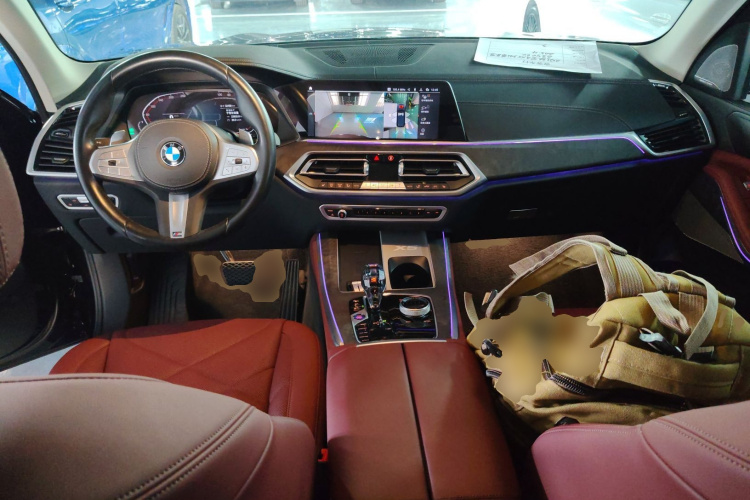 宝马X5 2022款 改款 xDrive 30Li 尊享型M运动套装中控内饰12