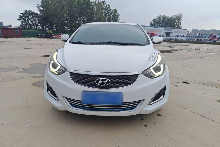 现代 朗动 2016款 1.6L 自动尊贵型车身外观6001