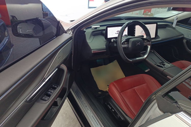 小鹏P7 2023款 P7i 702 Max中控内饰20