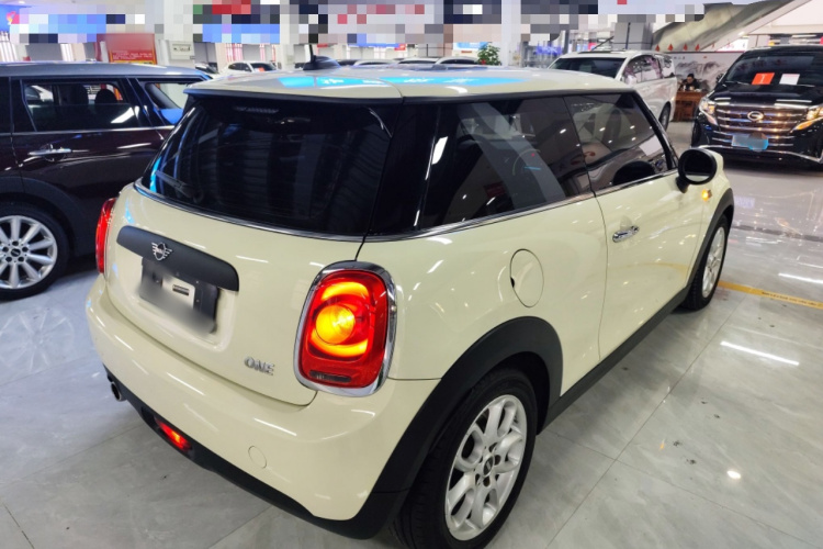 MINI 2020款 1.5T ONE车身外观6005