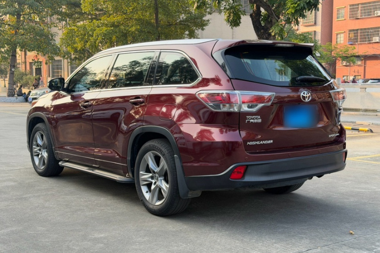 丰田 汉兰达 2017款 2.0T 四驱豪华版 7座车身外观6007