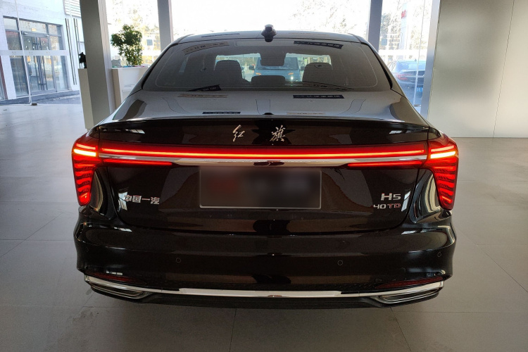 红旗H5 2024款 2.0T 自动智联旗畅版车身外观6