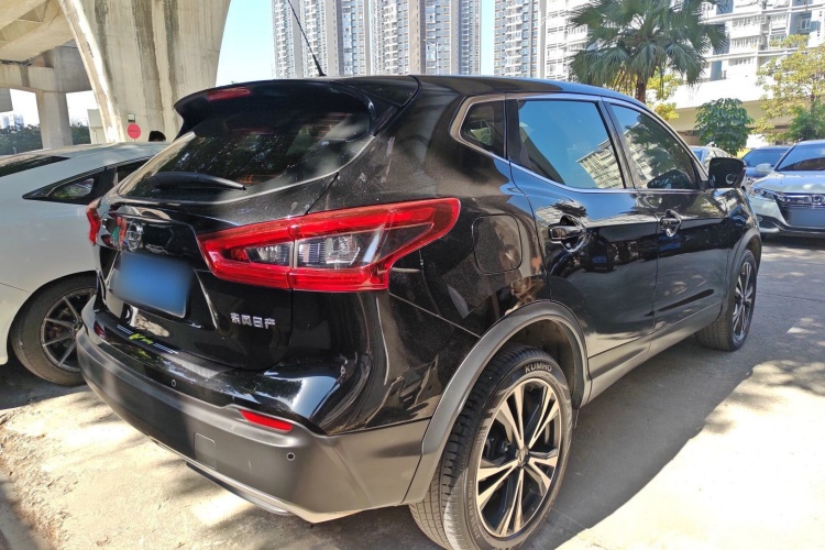 日产 逍客 2021款 2.0L CVT豪华版车身外观6005