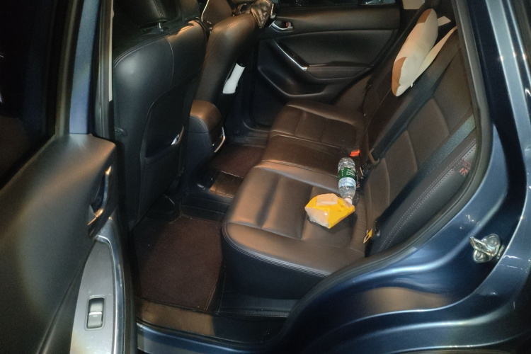 马自达CX-5 2015款 2.5L 自动四驱尊贵型中控内饰21