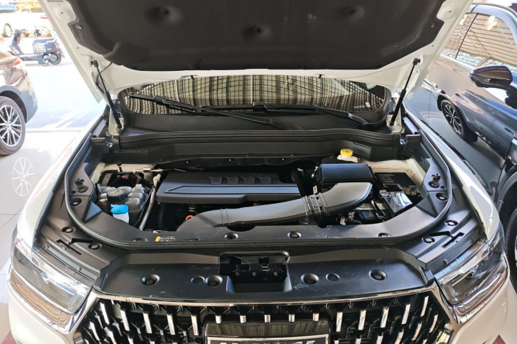 哈弗H6 2023款 国潮版 1.5T 自动都市版机舱底盘24