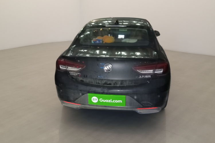 别克 君威 2020款 552T 豪华型车身外观6