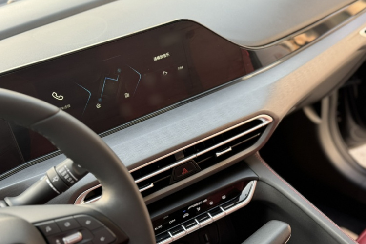 长安 逸动 2021款 PLUS 蓝鲸NE 1.4T GDI DCT尊贵型中控内饰7006