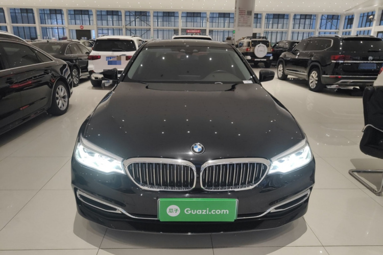 宝马5系新能源 2020款 里程升级版 530Le 豪华套装车身外观6001