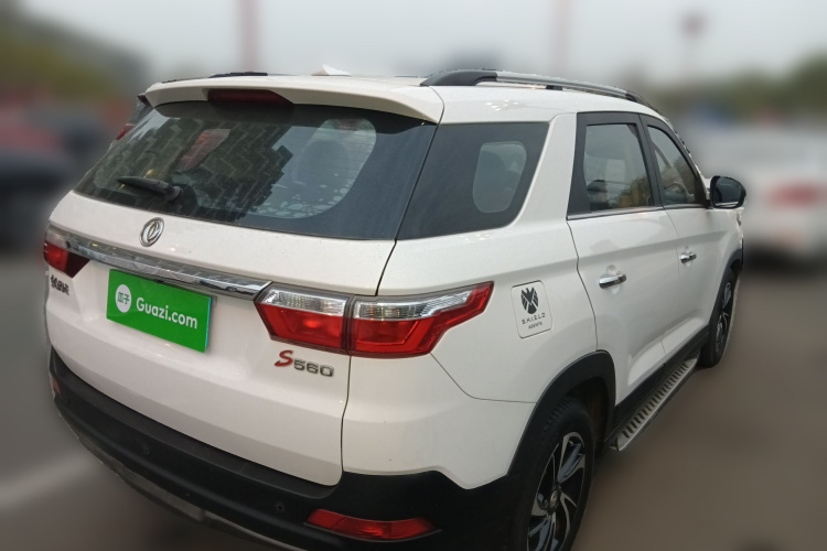 东风风光 风光S560 2018款 改款 1.8L CVT尊贵型 5座车身外观6005