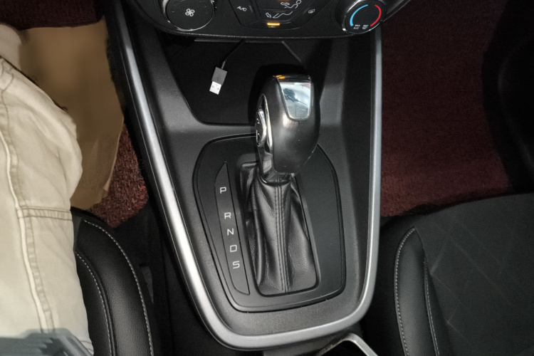 福特 福睿斯 2019款 改款 1.5L 自动悦享型 国VI局部细节18