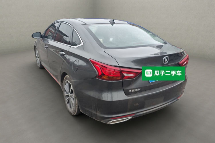 长安 锐程CC 2021款 蓝鲸版 1.5T DCT尊贵型车身外观5