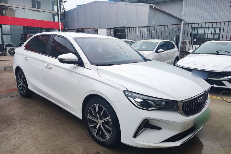 吉利汽车 帝豪 2022款 第4代 1.5L CVT旗舰型车身外观6002