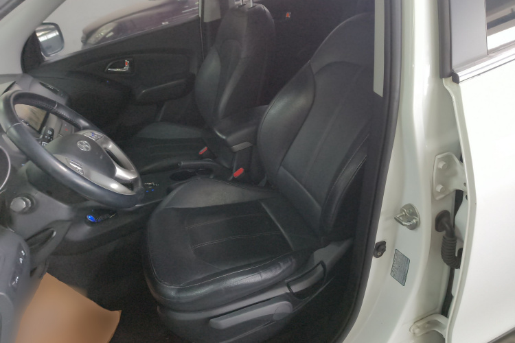 北京现代ix35 2015款 2.0L 自动两驱智能型 国V局部细节19