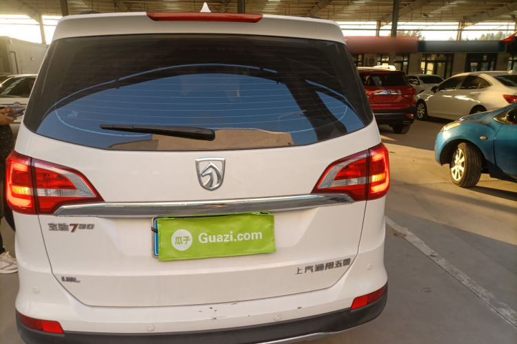 宝骏730 2016款 1.8L iAMT豪华型 7座车身外观6