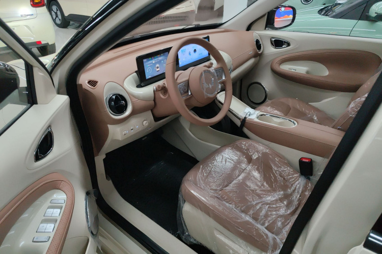 五菱汽车 五菱缤果 2025款 333km 悦享款中控内饰20