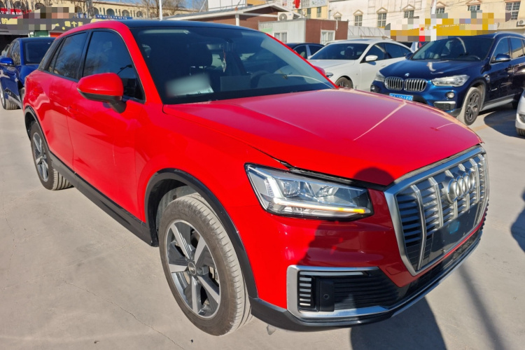 奥迪Q2L e-tron 2019款 Q2L e-tron 纯电智酷型车身外观3