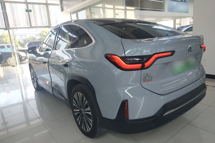 蔚来EC6 2020款 440KM 性能版车身外观4