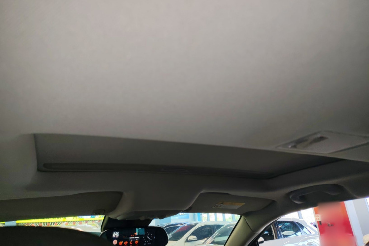 别克 昂科拉 2015款 1.4T 自动两驱都市精英型中控内饰22