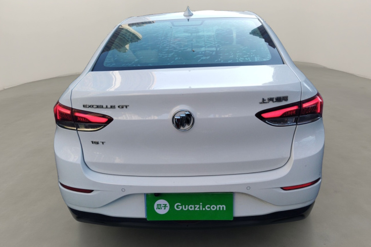 别克 英朗 2018款 15T 双离合精英型 国V车身外观6