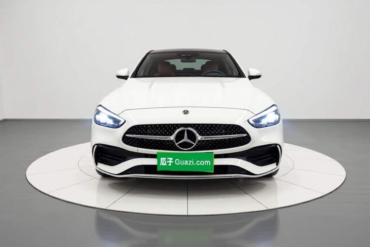 奔驰C级 2023款 改款二 C 260 L 运动版车身外观2