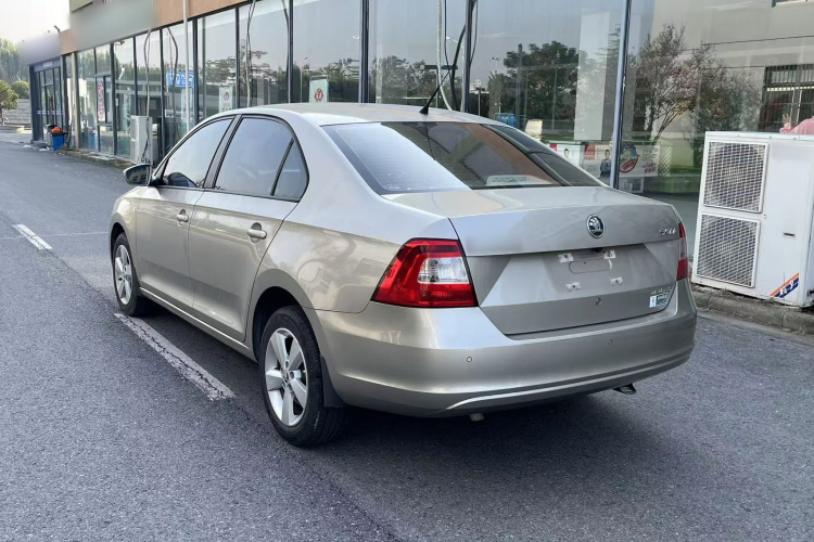 斯柯达 昕锐 2013款 1.6L 自动智选型车身外观6007