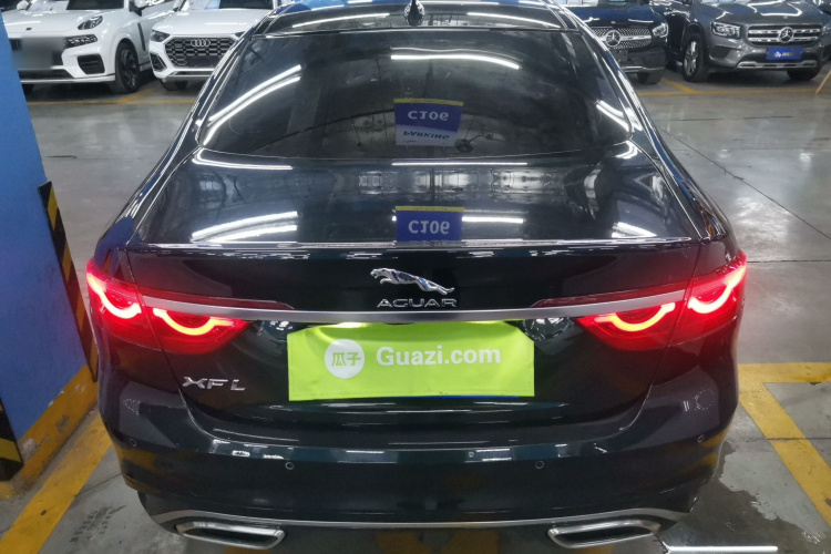 捷豹XFL 2023款 XFL 2.0T P200 两驱精英豪华版车身外观6004