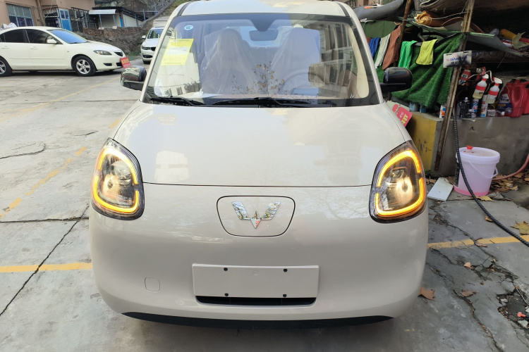 五菱汽车 宏光MINIEV 2025款 四门版 进阶款车身外观2