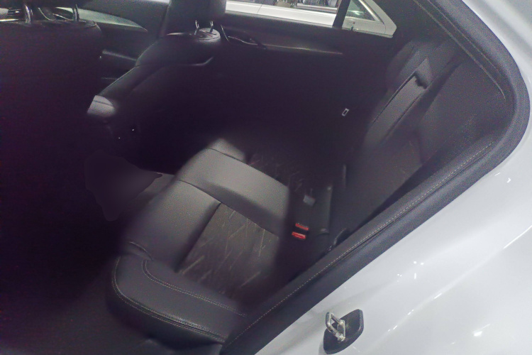 凯迪拉克ATS-L 2014款 25T 舒适型中控内饰21