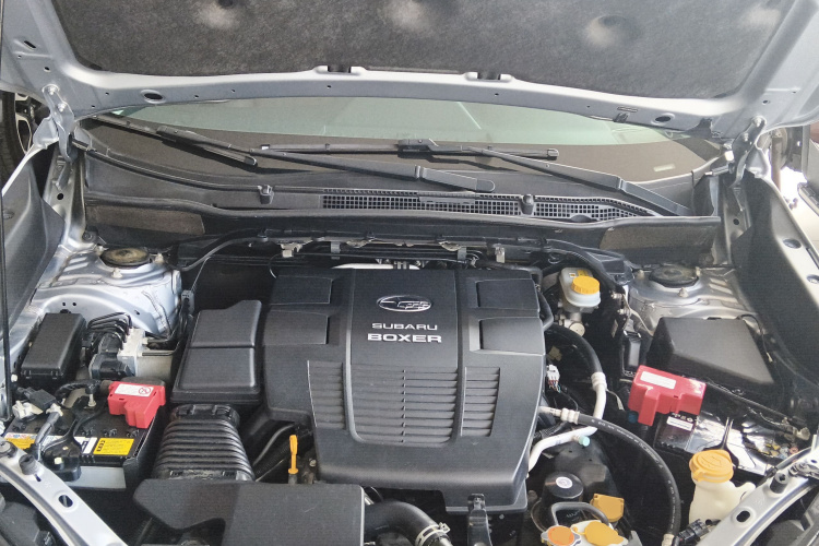 斯巴鲁 森林人 2019款 2.0i 智擎旗舰版EyeSight机舱底盘24