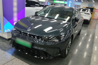 零跑汽车 零跑C01 2024款 增程 216尊享版