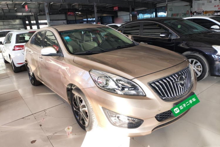 海马 福美来 2015款 1.6L 手动品尚型车身外观3