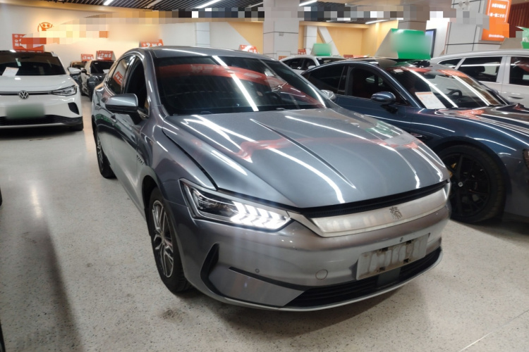 比亚迪 秦PLUS 2021款 EV 500KM 尊贵型车身外观3