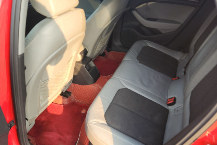 奥迪A3 2017款 Sportback 35 TFSI 时尚型车身外观6003