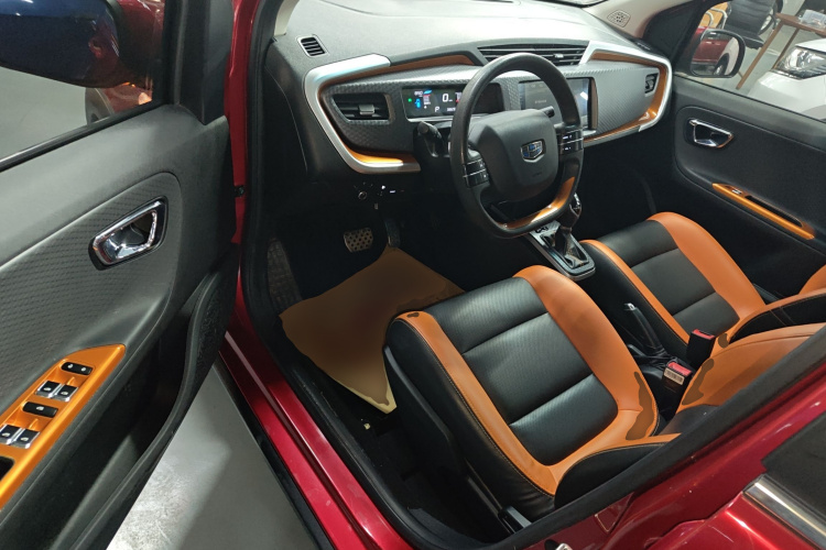 吉利汽车 远景X1 2017款 1.3L 自动玩家版中控内饰20