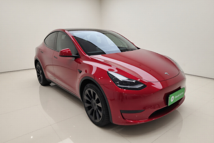 特斯拉 Model Y 2022款 改款 后轮驱动版车身外观3