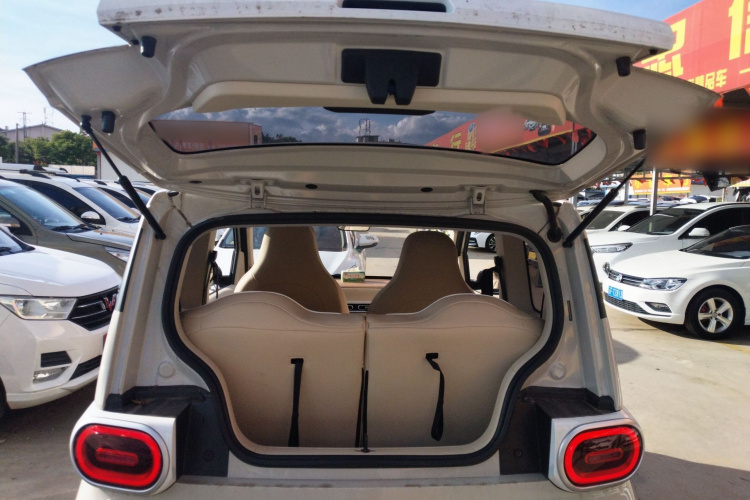 五菱汽车 宏光MINIEV 2024款 第三代 215km 青春版机舱底盘23